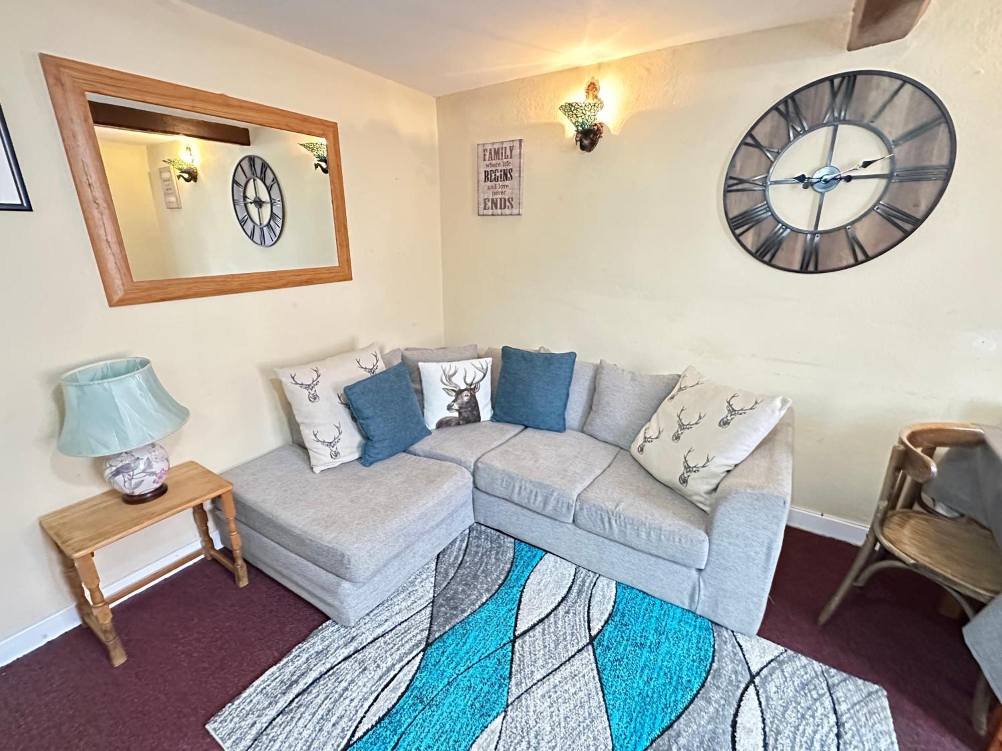 Llanidloes Townhouse-Pet-Friendly-Sleeps 6-Mid Wales Appartement Buitenkant foto